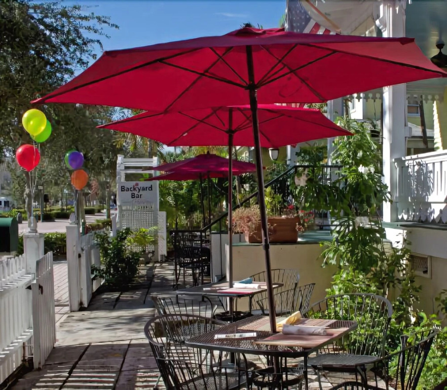 Palm Beach Hibiscus Bed & Breakfast