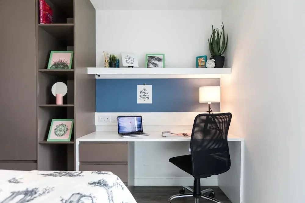 For Student Only Arbury Court in Kingston - 30mins to London Waterloo