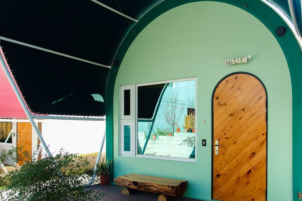 Caves B&B