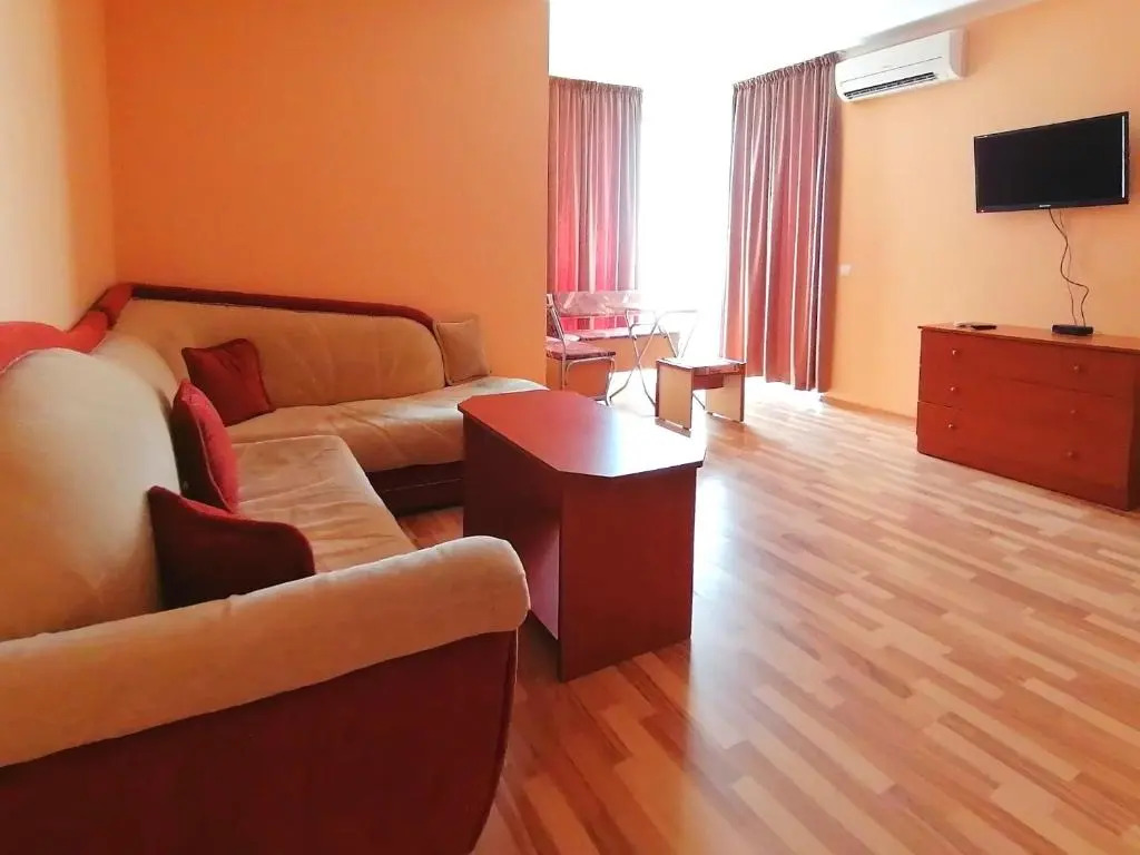 Sineva Del Sol Apartments