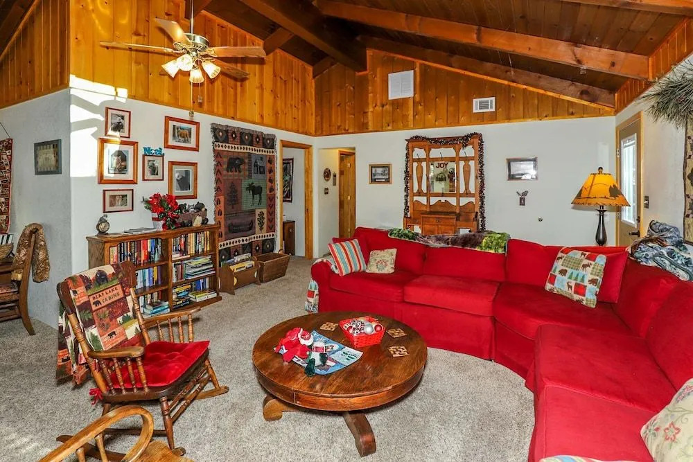 Catalina Retreat