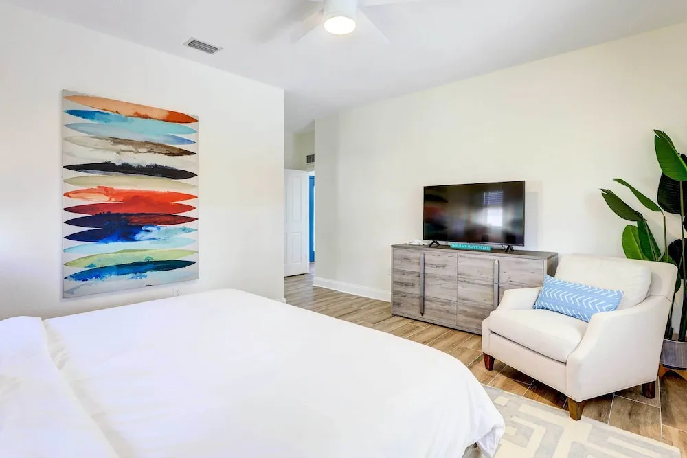 Dog-Friendly Home w/ Pool & Yard in Bradenton