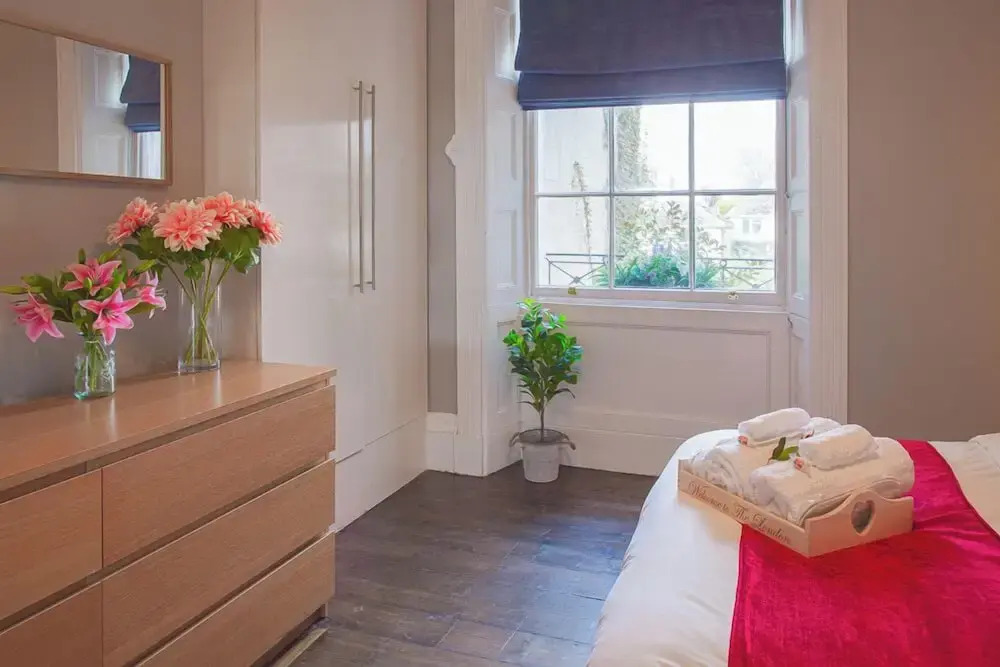 Stylish Grade II Apartment - The London