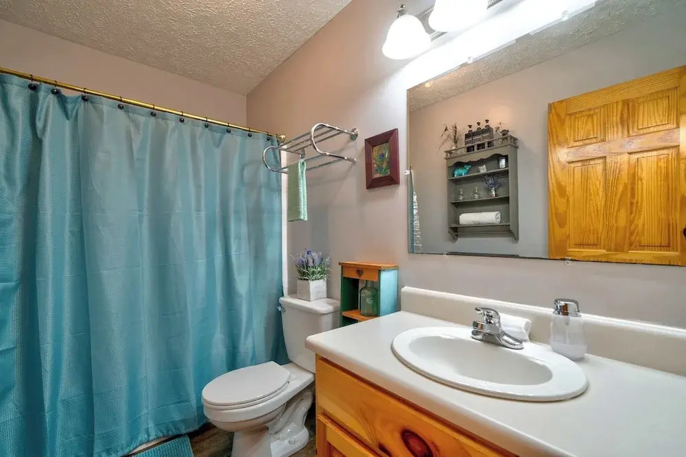 Mountain Community Home In Ellijay! Games, Private Hot Tub and Sunsets!