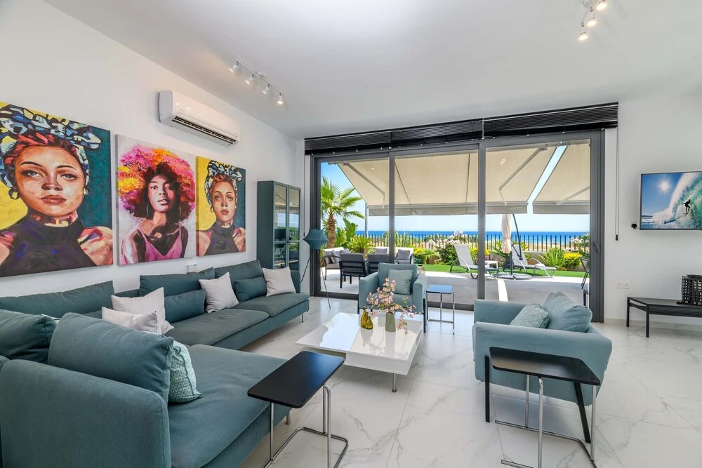By The Beach Nova Seaview Villa