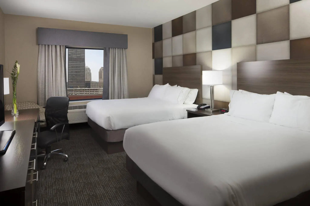 Holiday Inn Express & Suites Oklahoma City Downtown - Bricktown by IHG