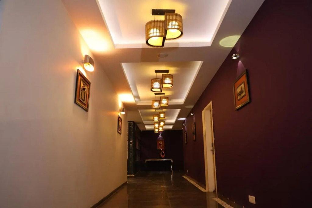 Hotel Varun