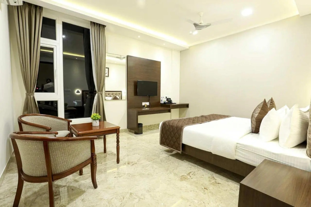 TRESCA A LUXURY HOTEL