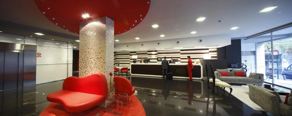 Silken Axis Vigo