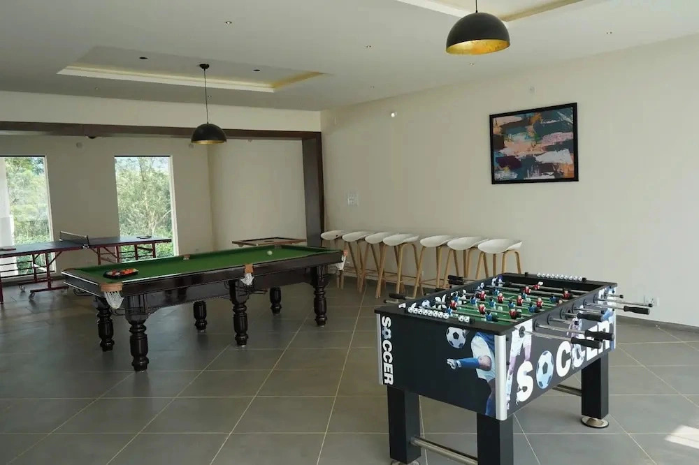 Bindiga Peak Resorts