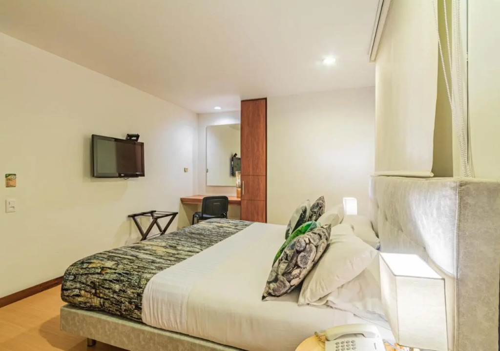 Hotel Factory Green Bogotá Occidente Calle 80