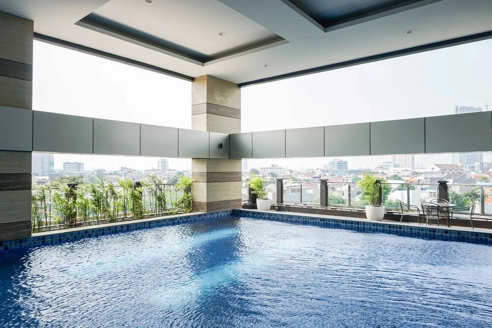 Elegant and Comfortable 2BR Apartment at Maqna Residence