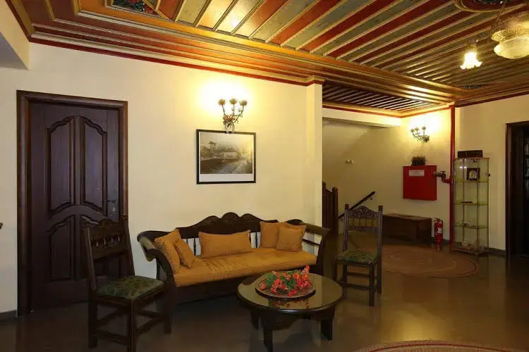 Hotel Drakolimni