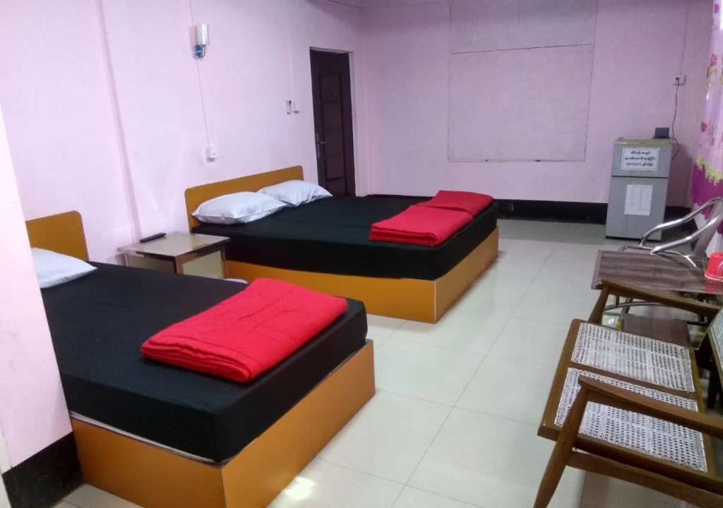 Golden Guest Inn