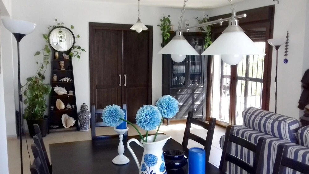 Villa With 4 Bedrooms in Roche, With Pool Access, Furnished Garden and
