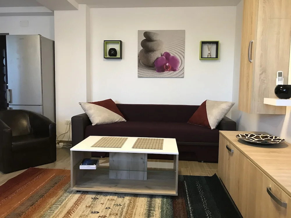 Two Room Apartment Militari Residence M9