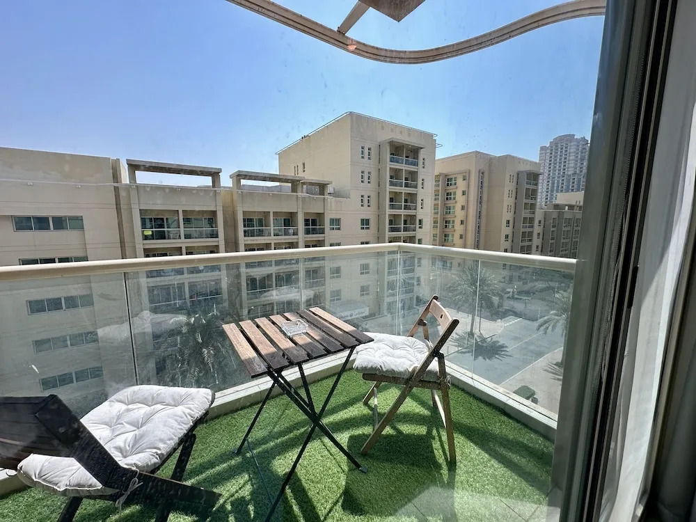 Lux BnB I Turia Tower I Lake & Garden View
