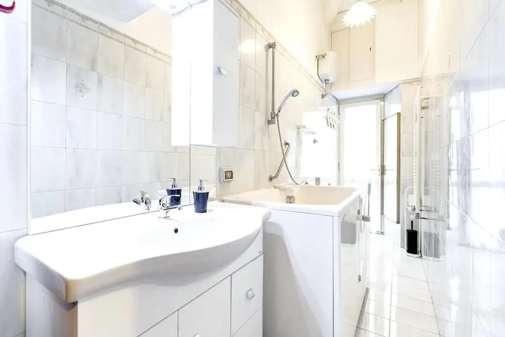 Apartment With 2 Bedrooms In Roma With Furnished Balcony And Wifi 130 Km From The Slopes