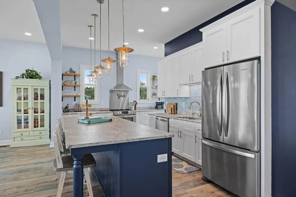 Straits Serenity 3 Bedroom Home by RedAwning