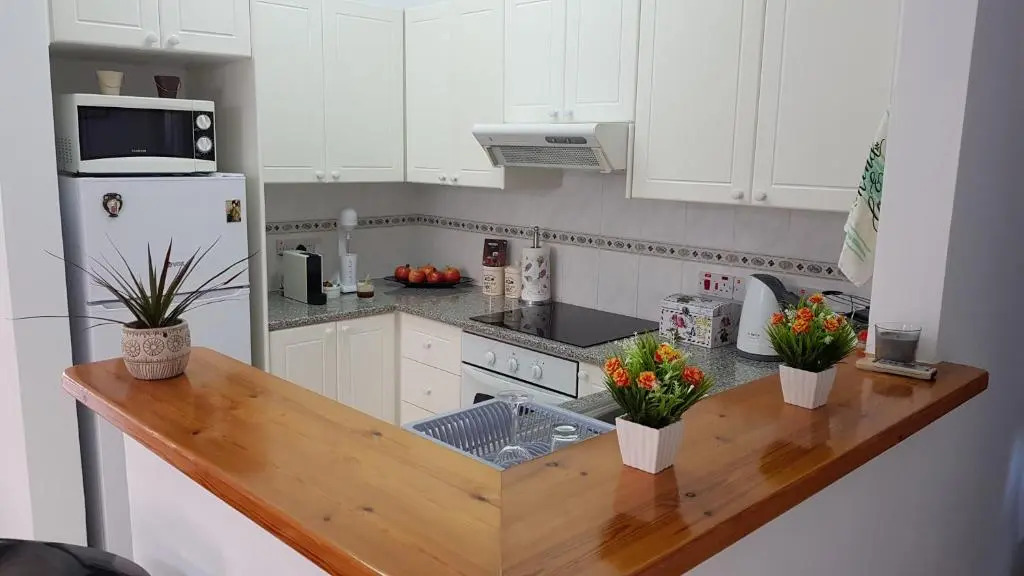 Paradise Gardens IV 2 Bd Amazing Apartment