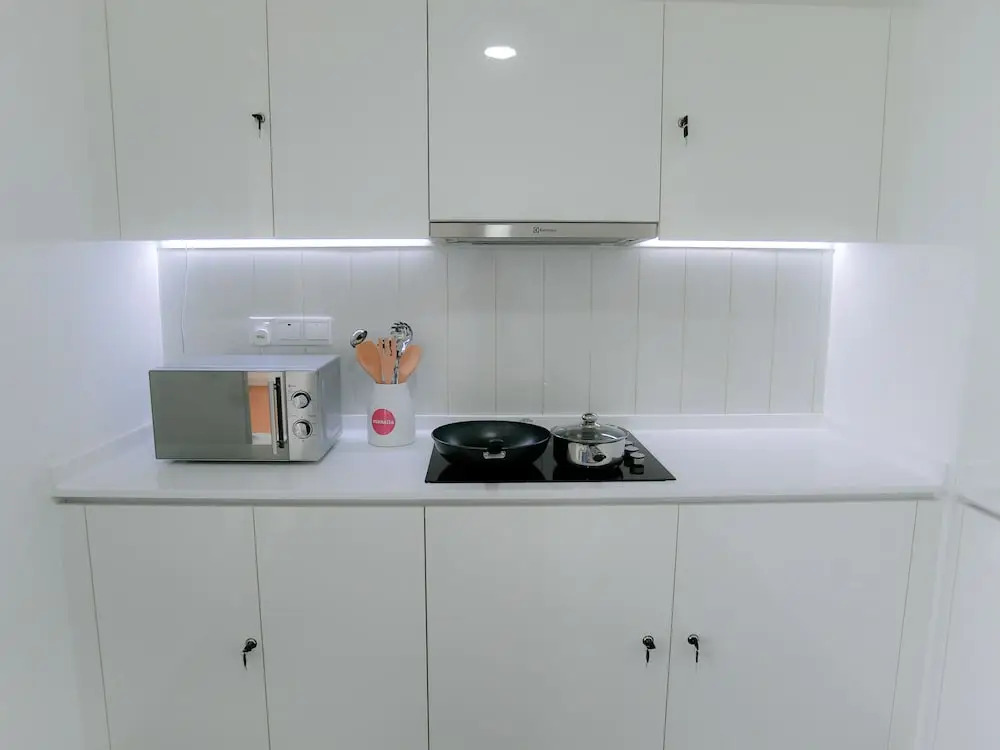 The Hub Service Apartment