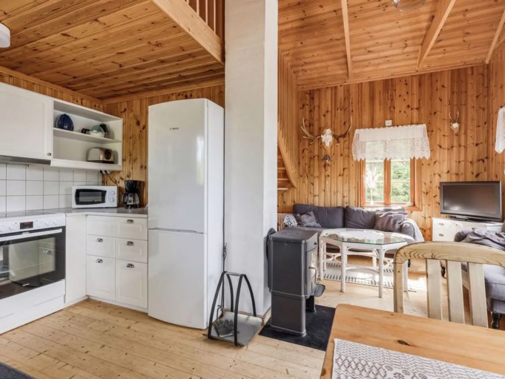 Chalet Kasen Sjökanten by Interhome