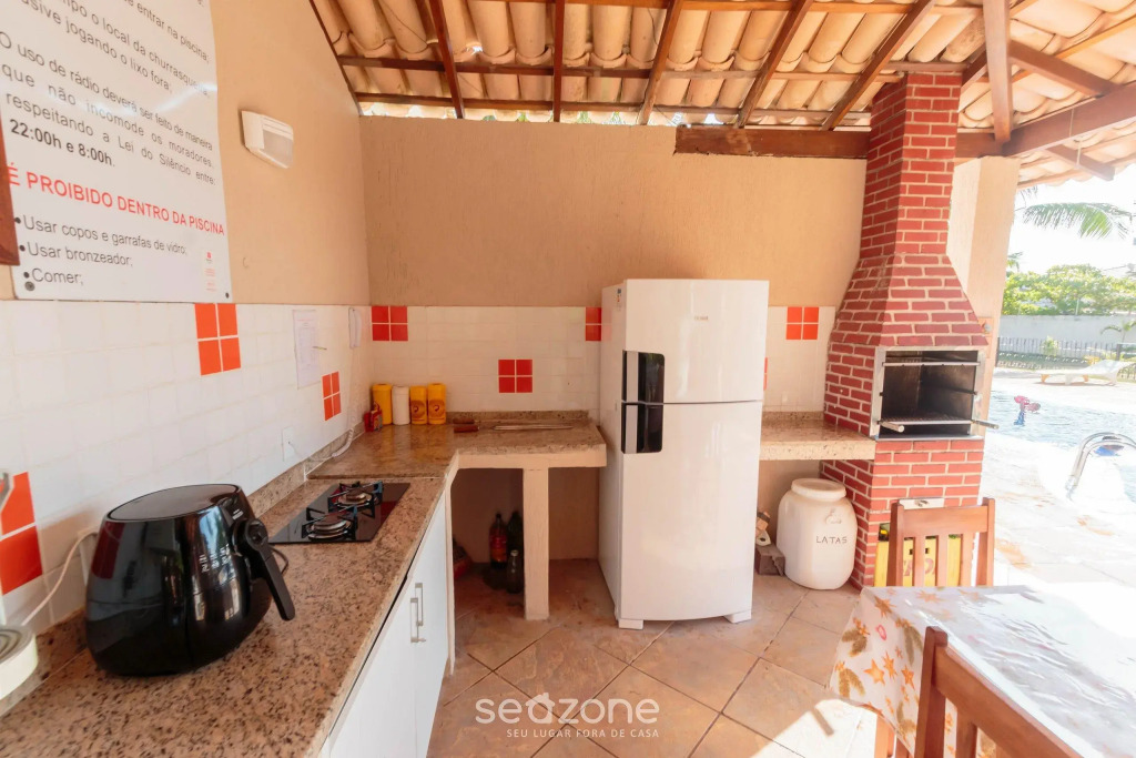 Linda Casa com piscina e churrasqueira URA0015