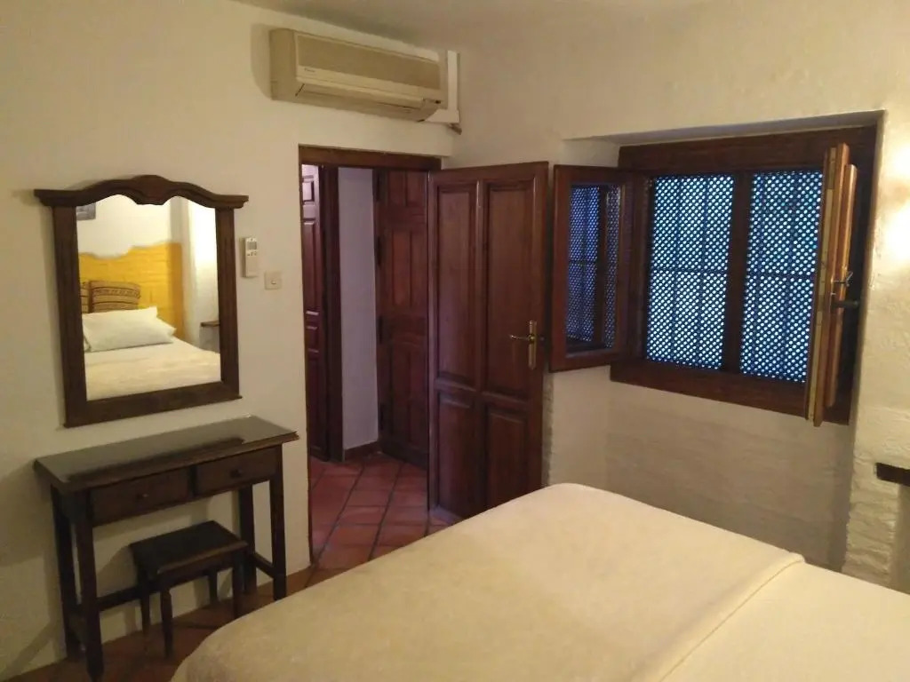 Casa-Mirador La Alhacena