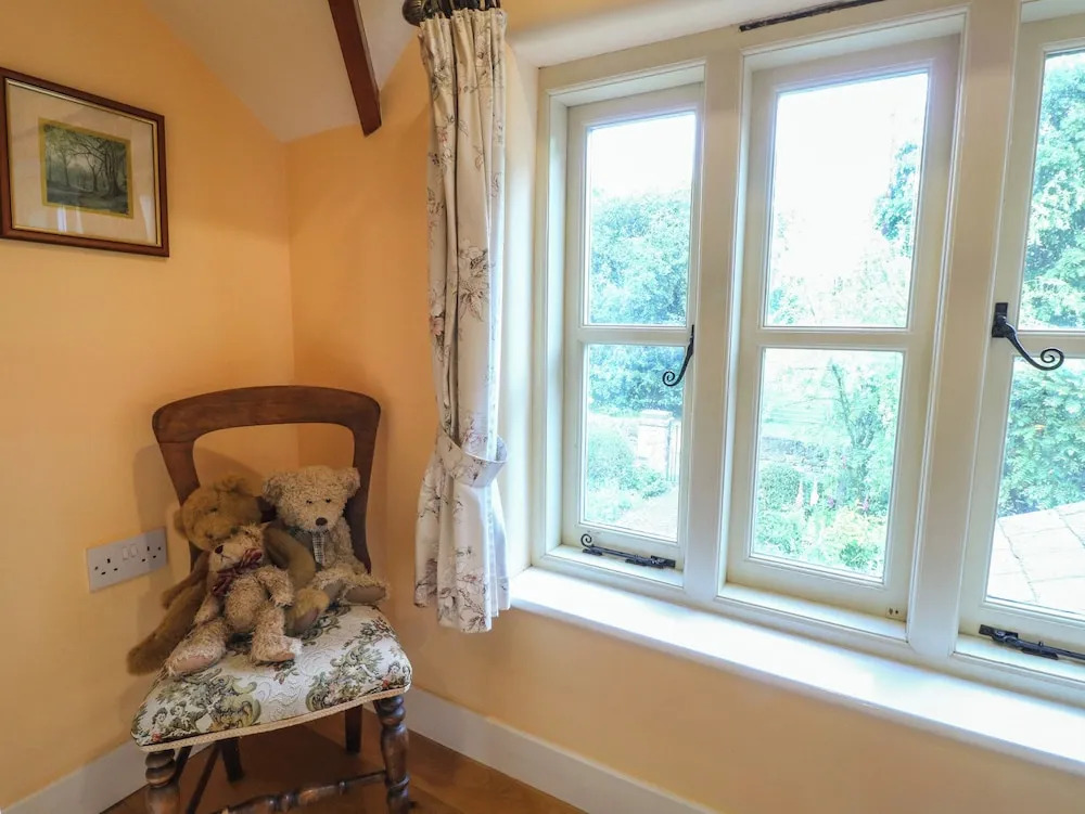 Just A Cottage, Newlands Farm