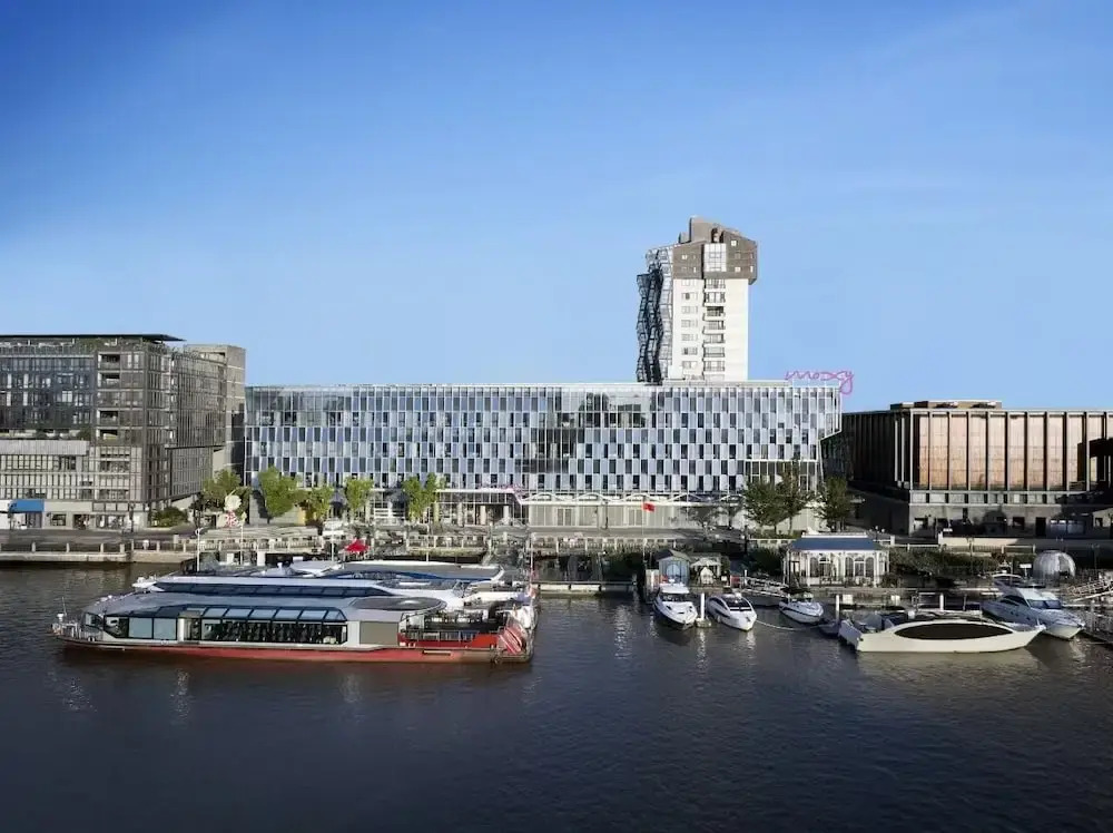 Moxy Ningbo Old Bund