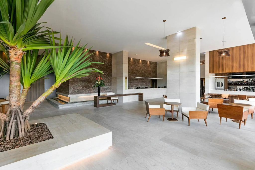 Square Design Hotel