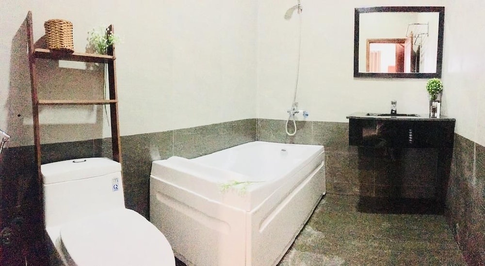 Flora Quy Nhon Hotel