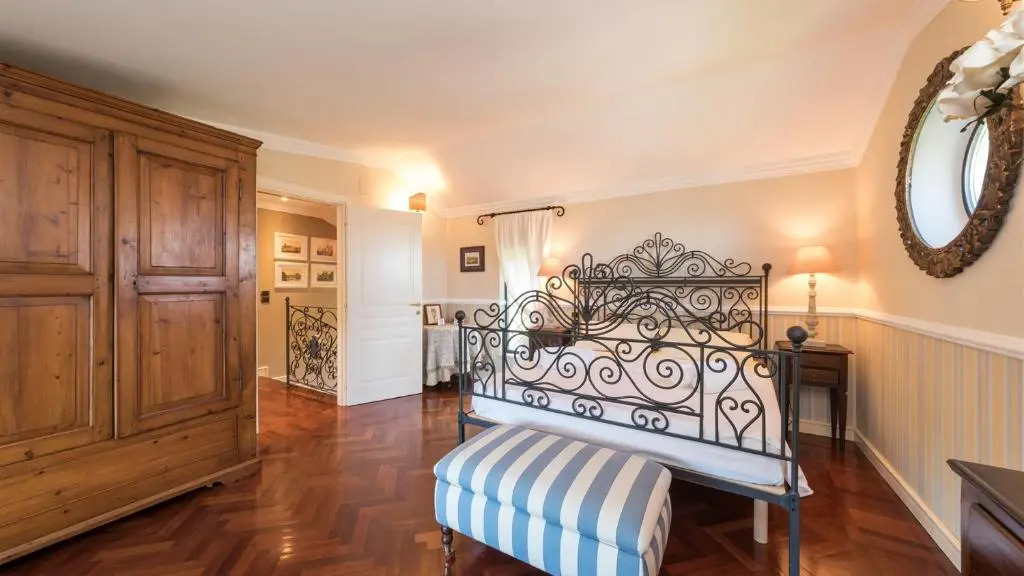 FONTESPINA 6, Emma Villas