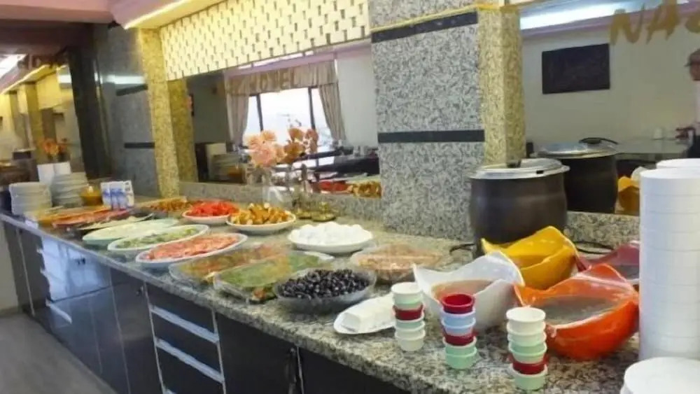 Naz Hotel