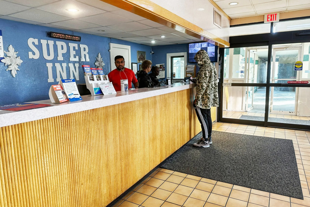 Super Inn & Suites by OYO Milledgeville