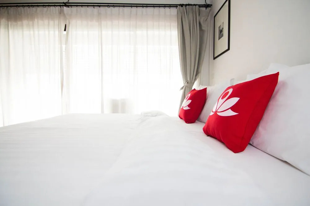 Zen Premium Ekkamai Kaza