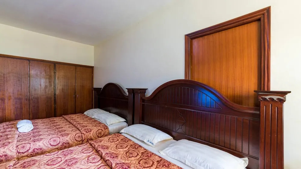 Trendy Deluxe Twin Rooms In Masaka - 1