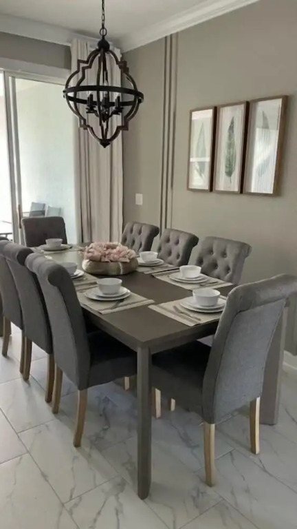 Relaxing 4 Bed Town Home With Splash Pool 4 Bedroom Townhouse by RedAwning