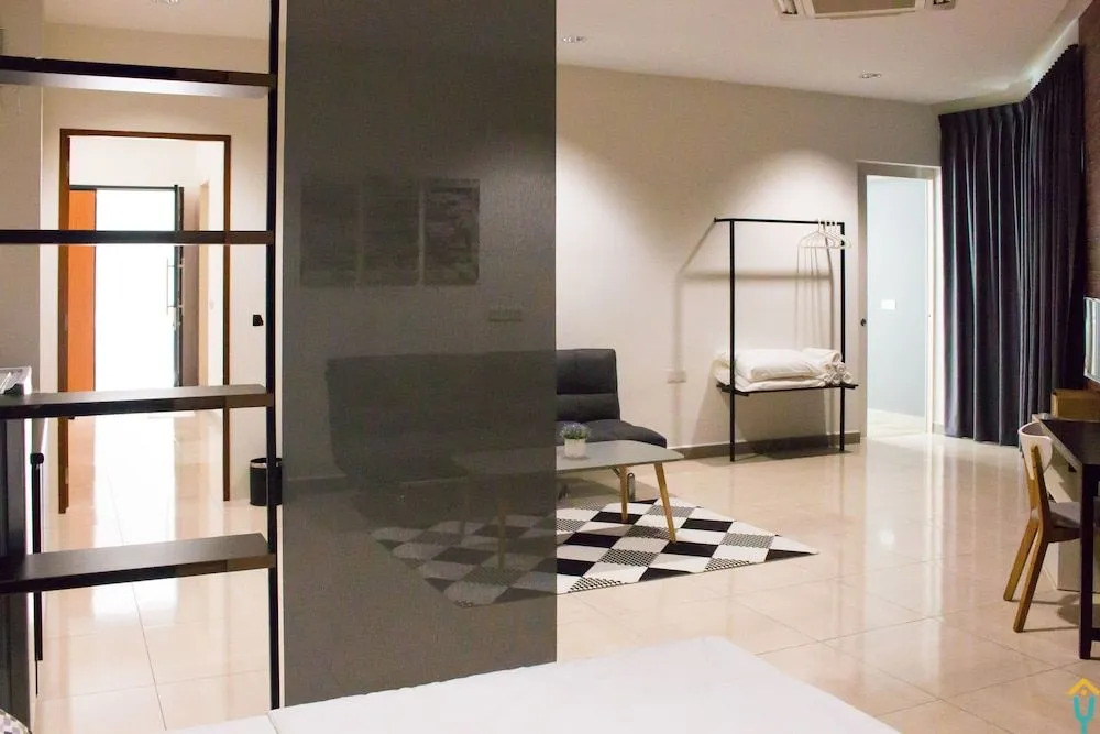 Octagon Ipoh by Plush