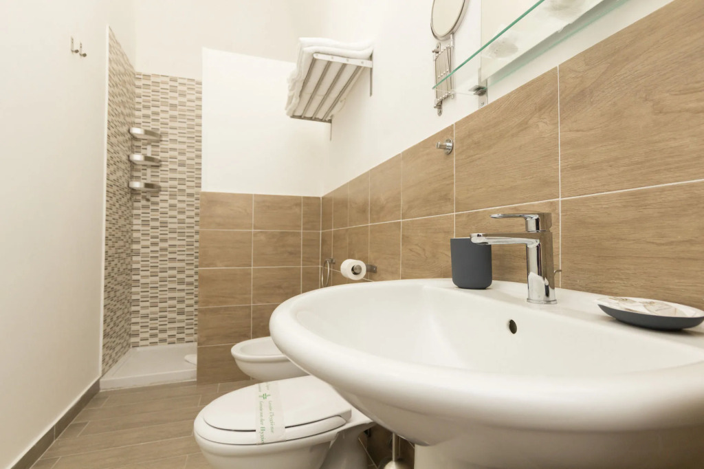 Etna Suite Group