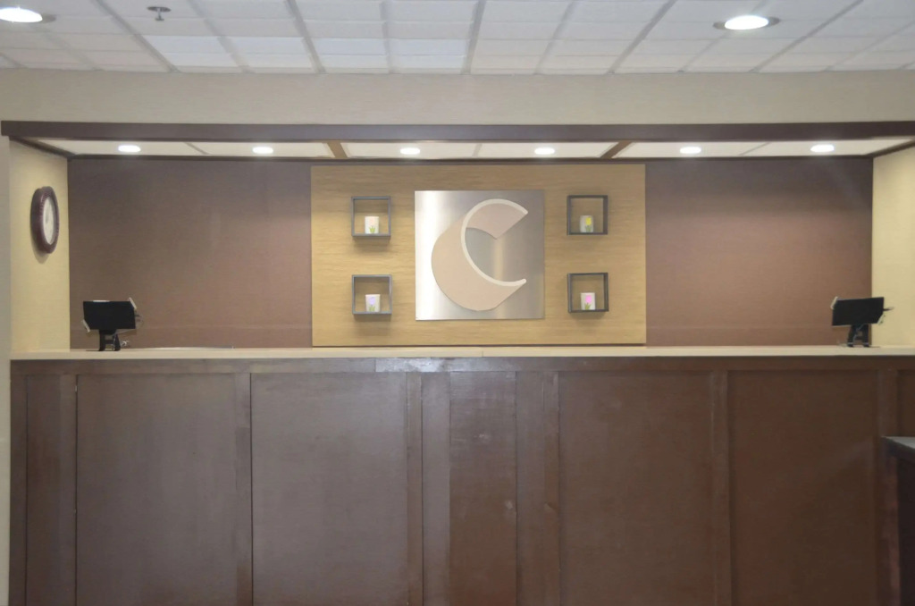 Comfort Inn & Suites Maumee - Toledo I80-90