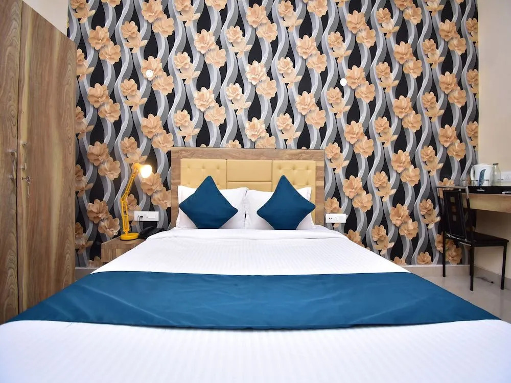 SilverKeyExecutiveStays38545StayhubParkStreet