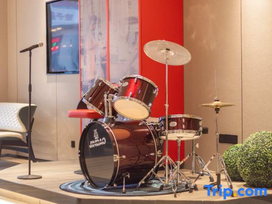 Ibis Hotel (Tianjin Olympic Sports Center Tianta Metro Station)