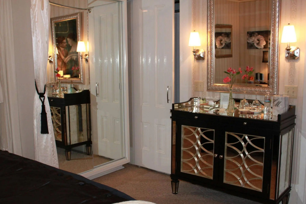 Honor Mansion