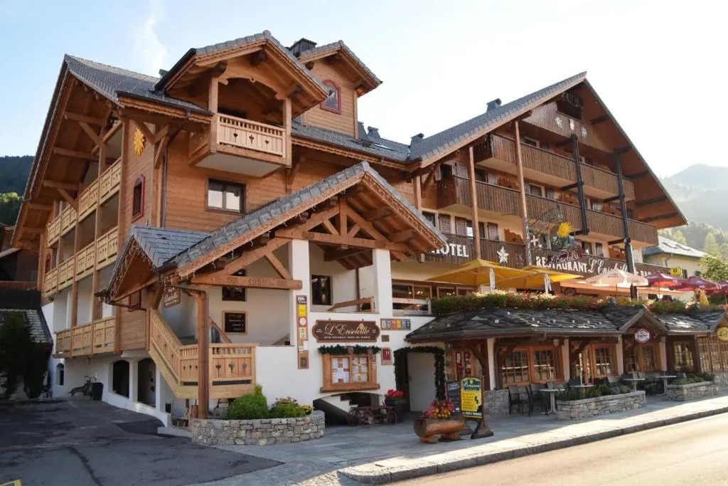 Hôtel LEnsoleillé