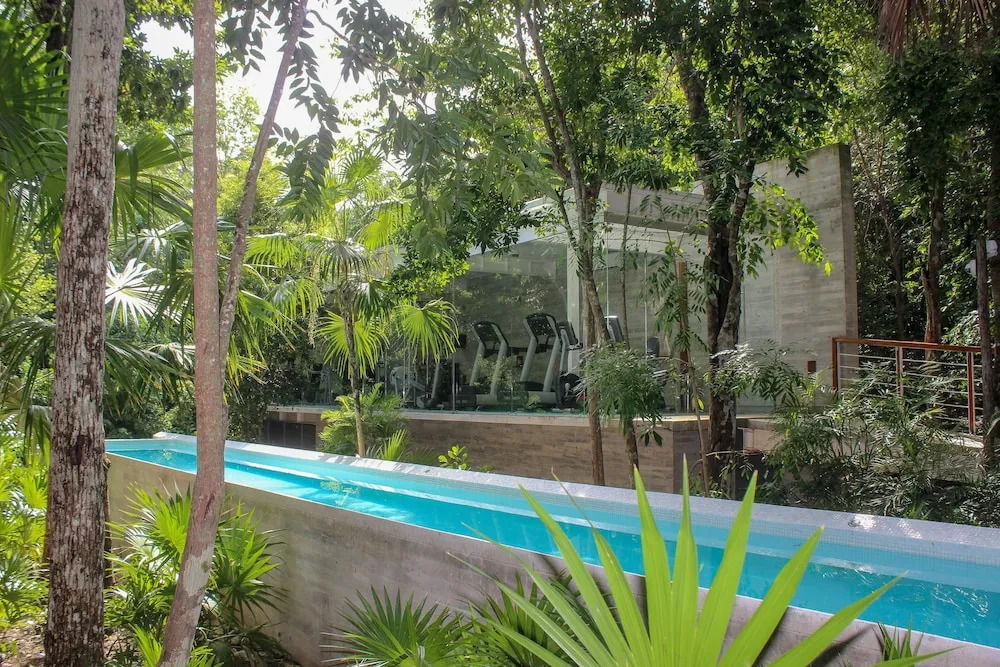 Home with Yoga Pools Beach by Olahola