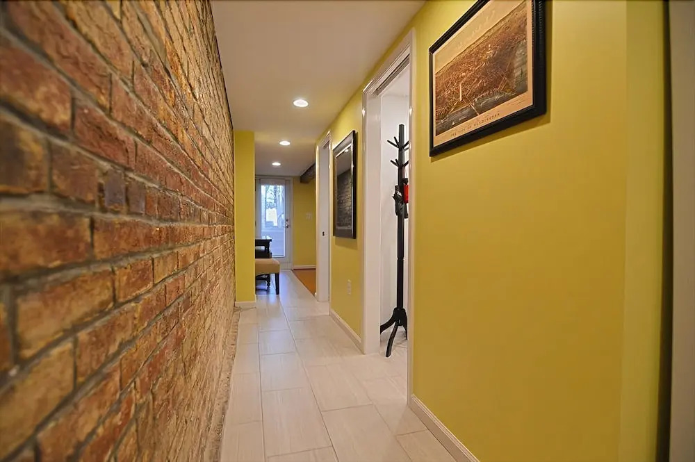 716 Northeast Apartment #1045 - 1 Br Apts