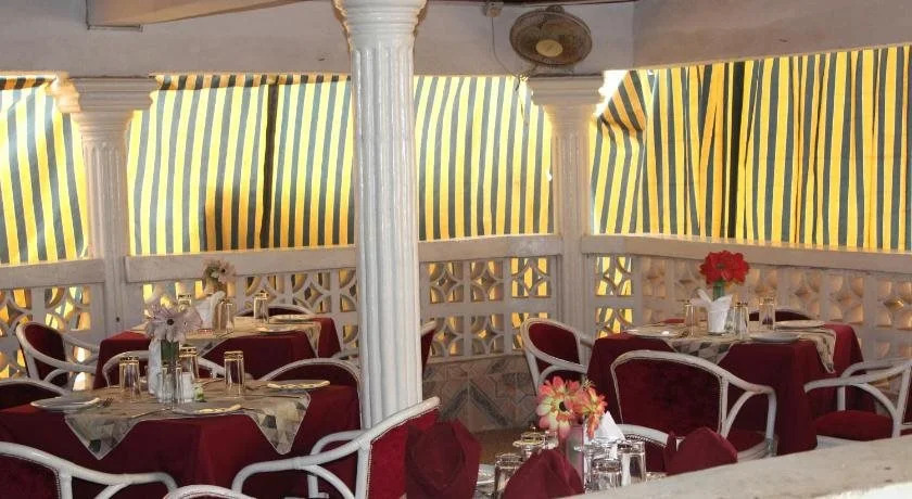 Leisure Hotel