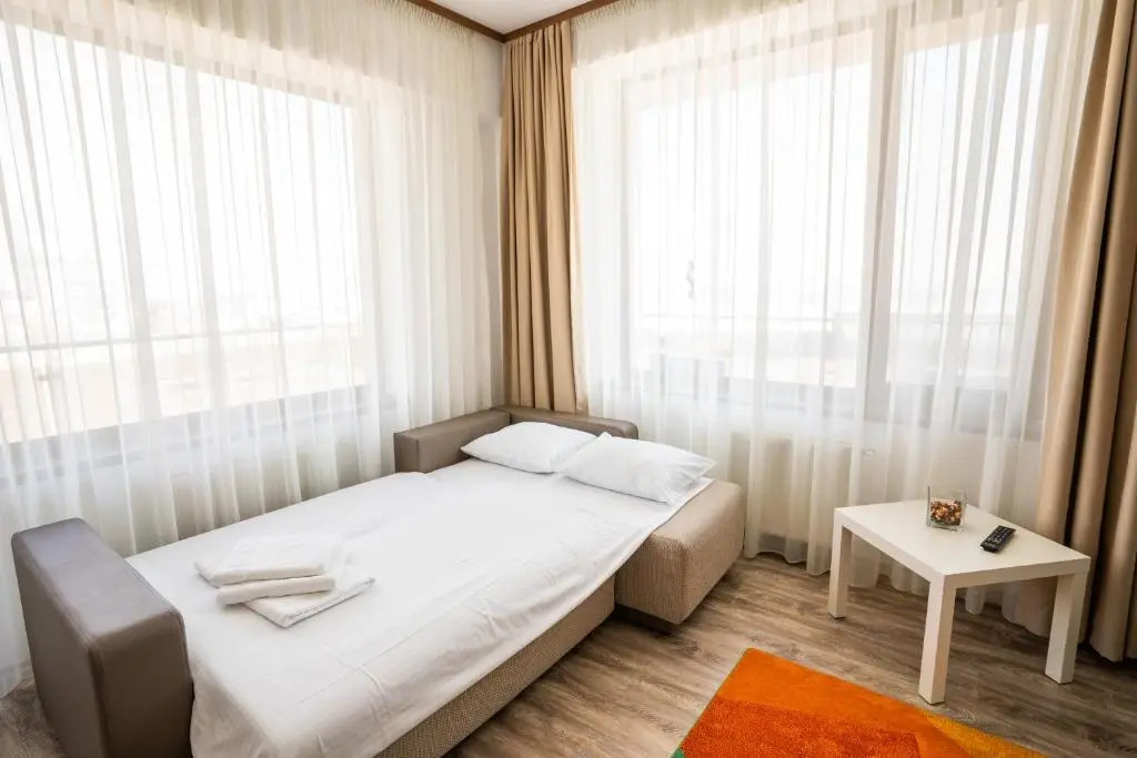 Summerland Sea View Apartment
