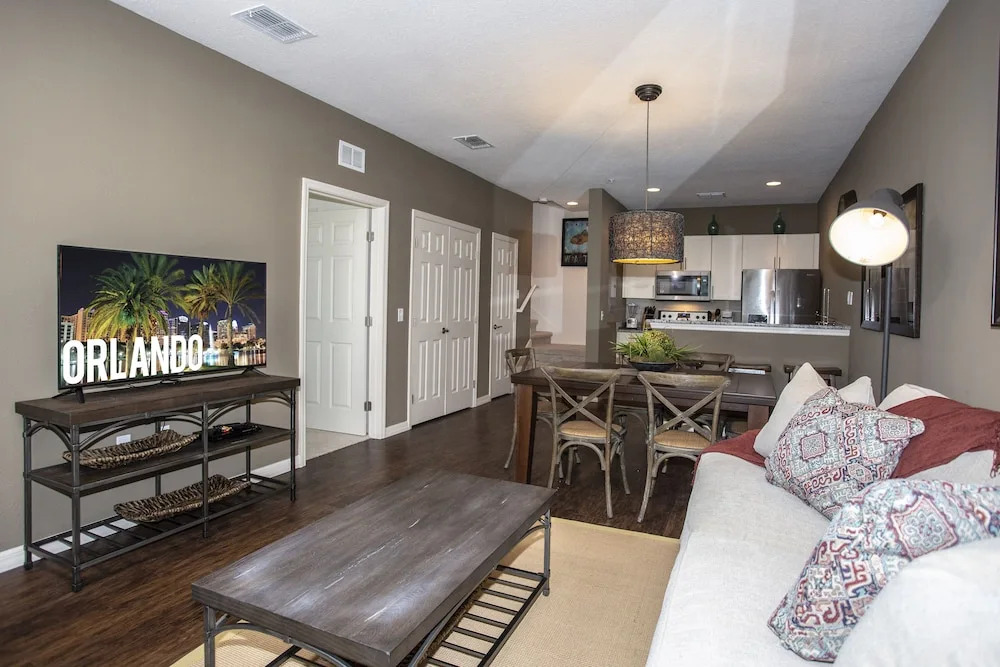 3220 West Lucaya Resort 77280 / 77292